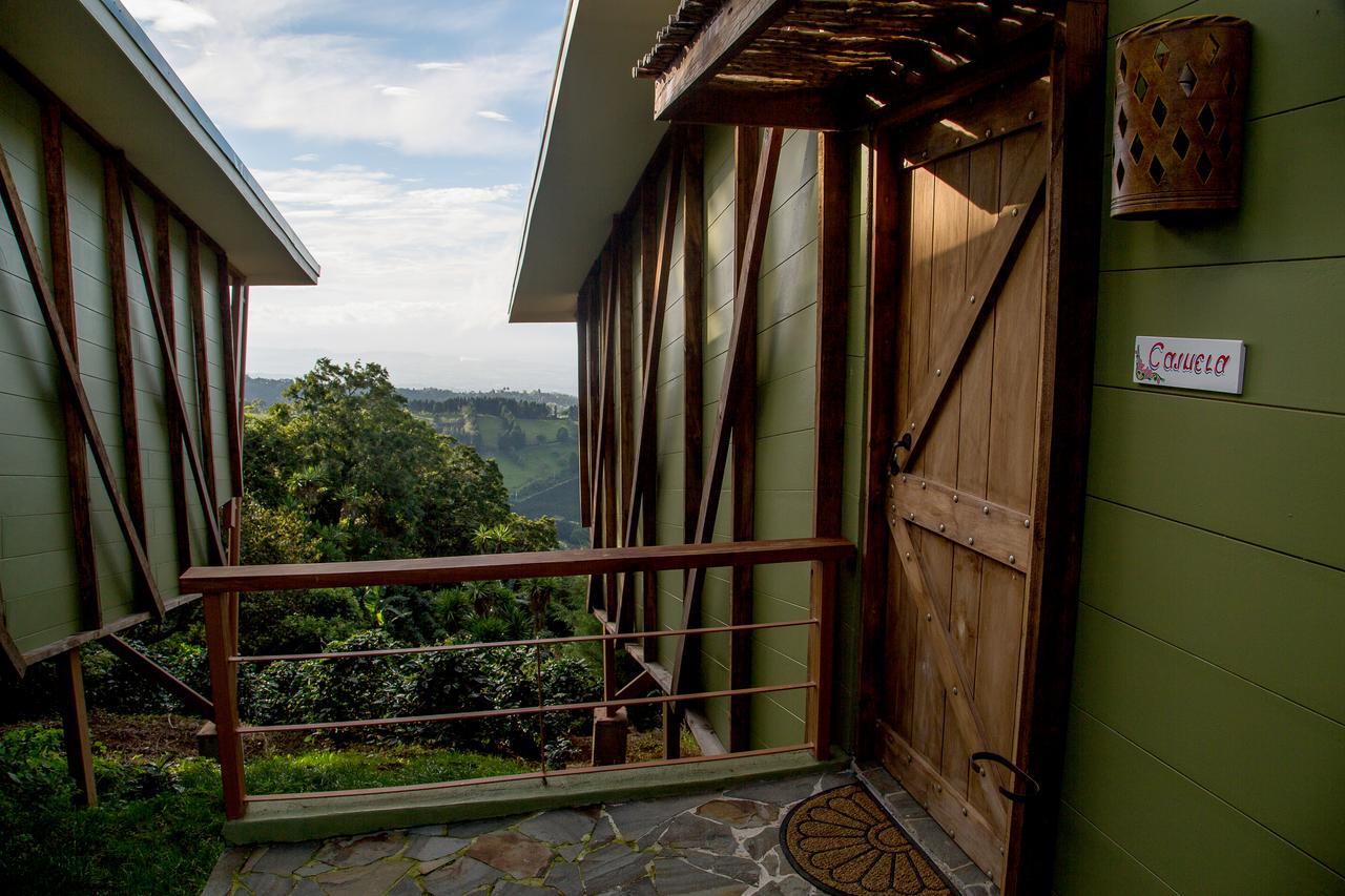 Chayote Lodge Zarcero エクステリア 写真